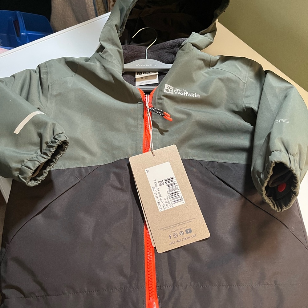 Jack Wolfskin Kids Raincoat - Olive and Black